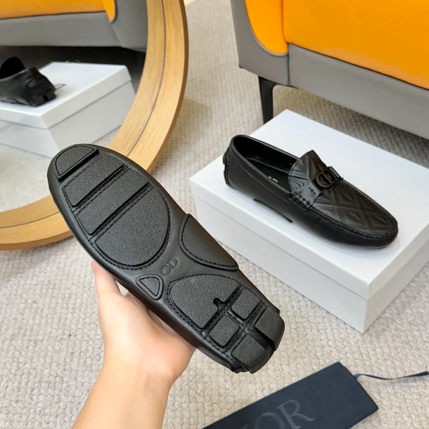 Men's clothing and shoes 💰420! (Yangli) Quality DIOR [Dior’s latest arrival] real auction hot-selling Doudou shoes 🔍DIOR) new Doudou shoes 👍Belgian designer Martin Margiela serves as Gucci shoe designer y full of charm, luxury style gentleman upper: imported cowhide, lining with spring sweat-absorbent first-layer sheepskin. Outsole Brand outsole, the last stitching on the bottom will never come off; equipped with classic Gucci exquisite hardware C D buckle💋The whole pair of shoes is fashionable and casual without losing high-end style; standard 38-46